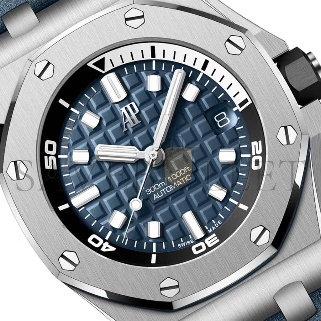 AUDEMARS PIGUET ROYAL OAK OFFSHOREDIVER WATCH 15720ST.OO.A027CA.01 AUDEMARS PIGUET ROYAL OAK OFFSHOREDIVER WATCH 15720ST.OO.A027CA.01